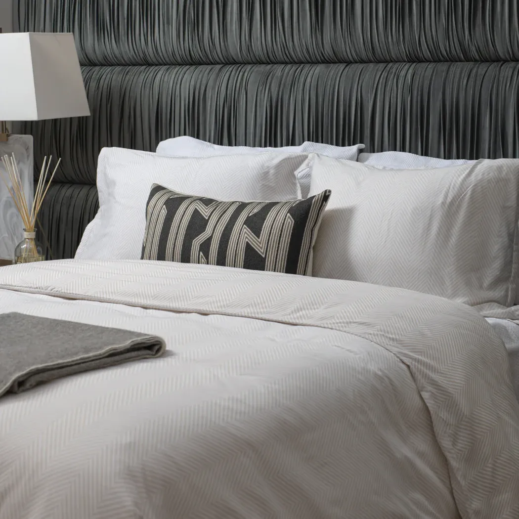 Omyri Beige 4 Pc King Duvet Set - Thumbnail - Image 1