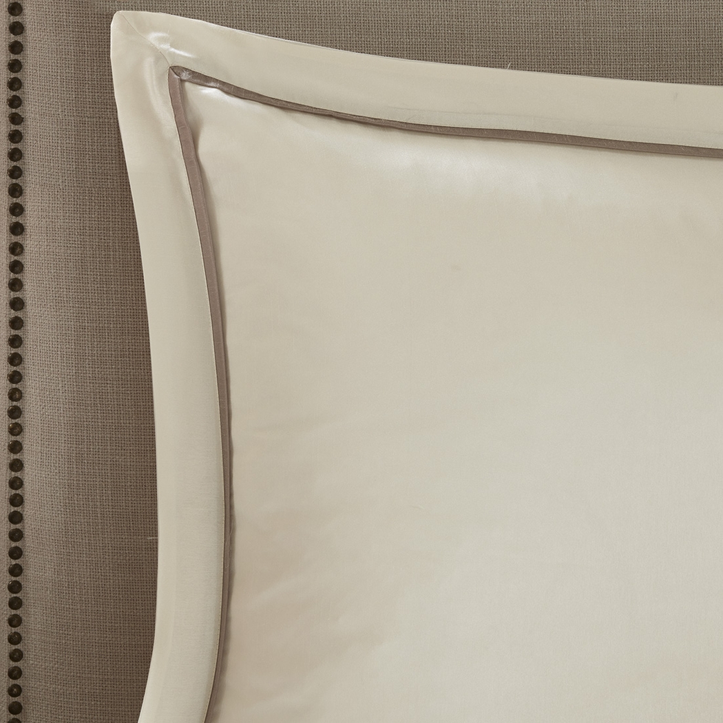 Opelusas Ivory 24 Pc King Bedding Set - Thumbnail - Image 3