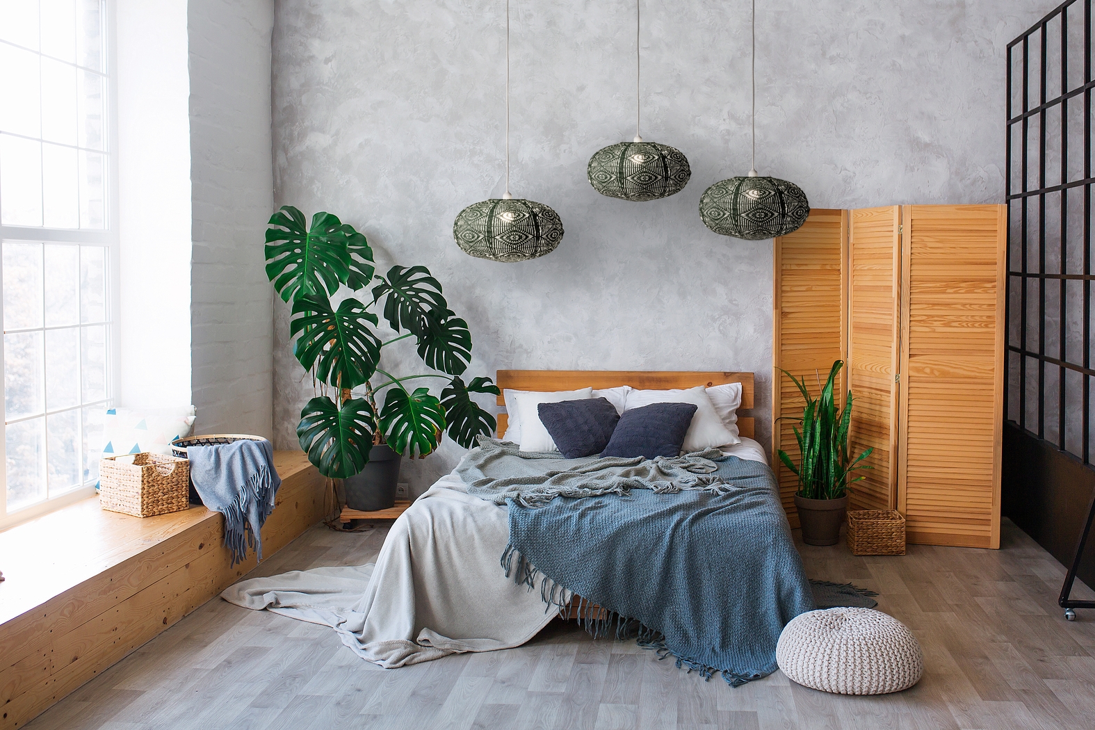 Orien Cave Outdoor Green Solar Lantern - Thumbnail - Image 16