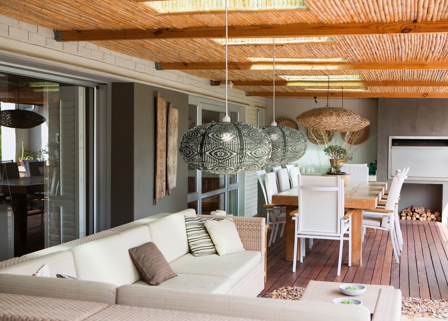 Orien Cave Outdoor Green Solar Lantern - Thumbnail - Image 17