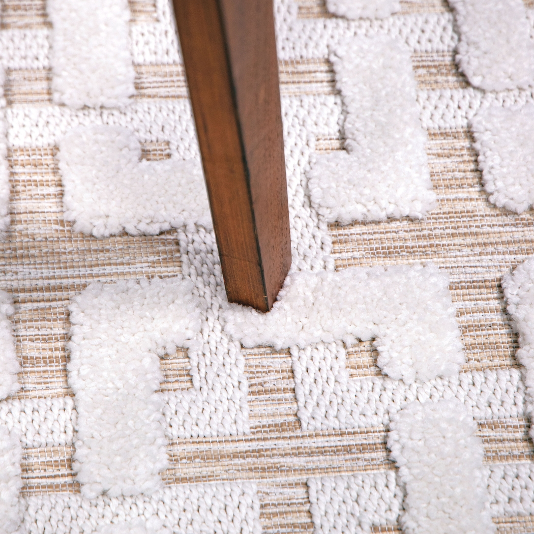 Orlinda Beige 7'10 x 10'10 Rug - Thumbnail - Image 4
