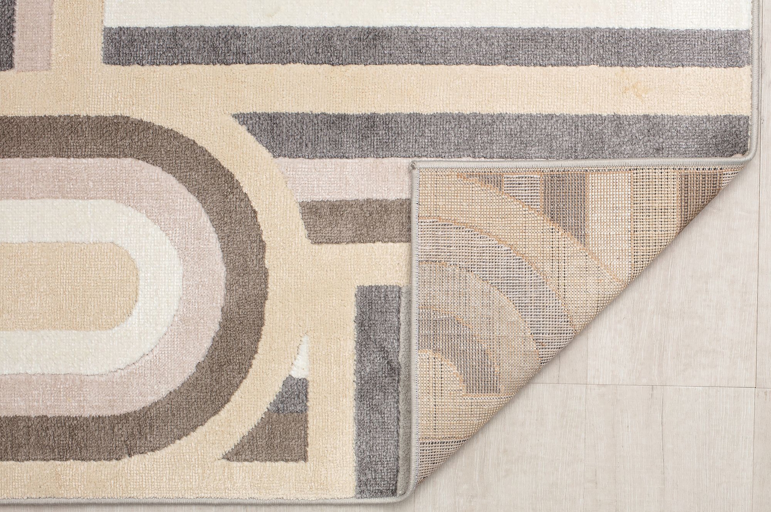 Osinore Cream/Beige 8' x 10' Rug - Thumbnail - Image 4