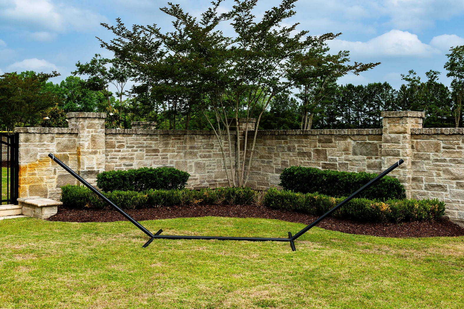 Outdoor Aegaeon Black Metal Hammock Stand - Thumbnail - Image 2