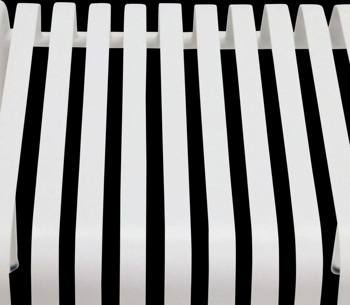 Outdoor Ischia White End Table - Thumbnail - Image 5