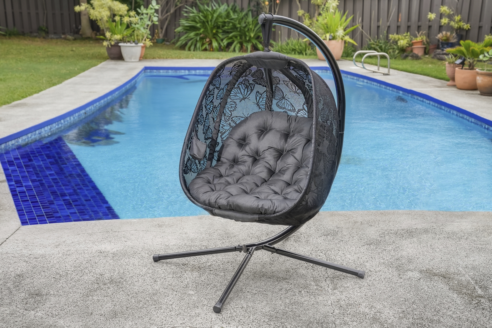 Outdoor Violeto Black Hanging Egg Chair - Thumbnail - Image 4