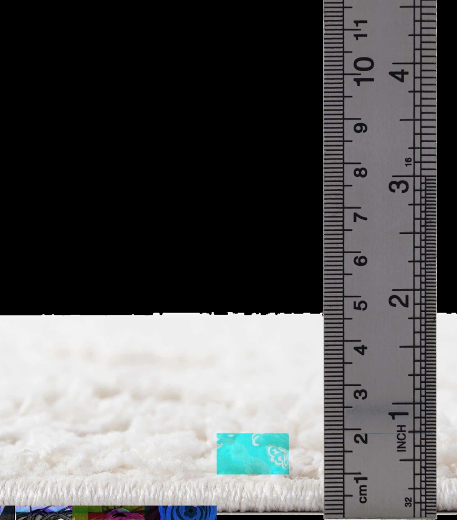 Paari Ivory 5'3 x 7'10 Rug - Thumbnail - Image 4