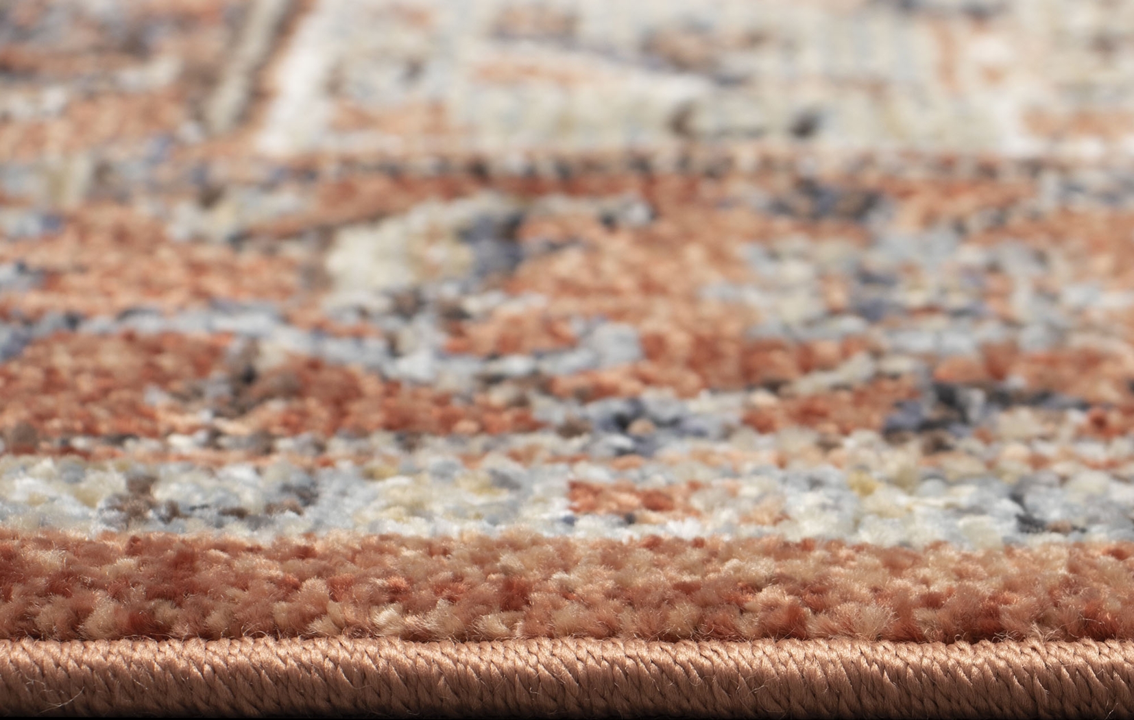 Paeris Rust 5'3 x 7'6 Rug - Thumbnail - Image 3