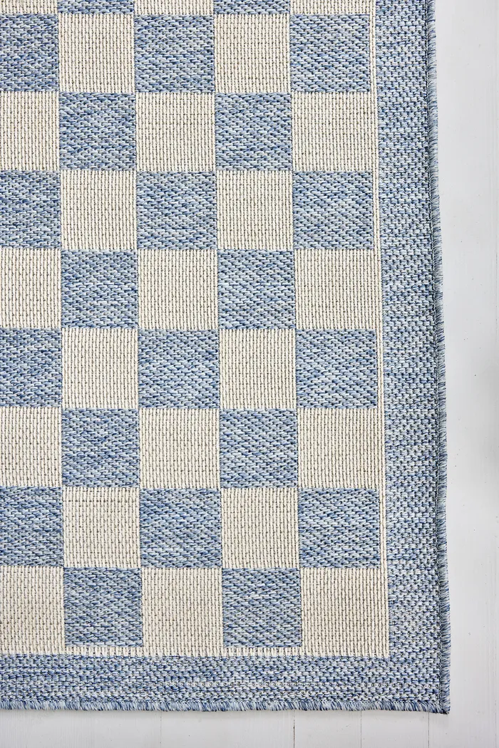 Palea Light Blue 5'3 x 7' Indoor Outdoor Rug - Thumbnail - Image 2
