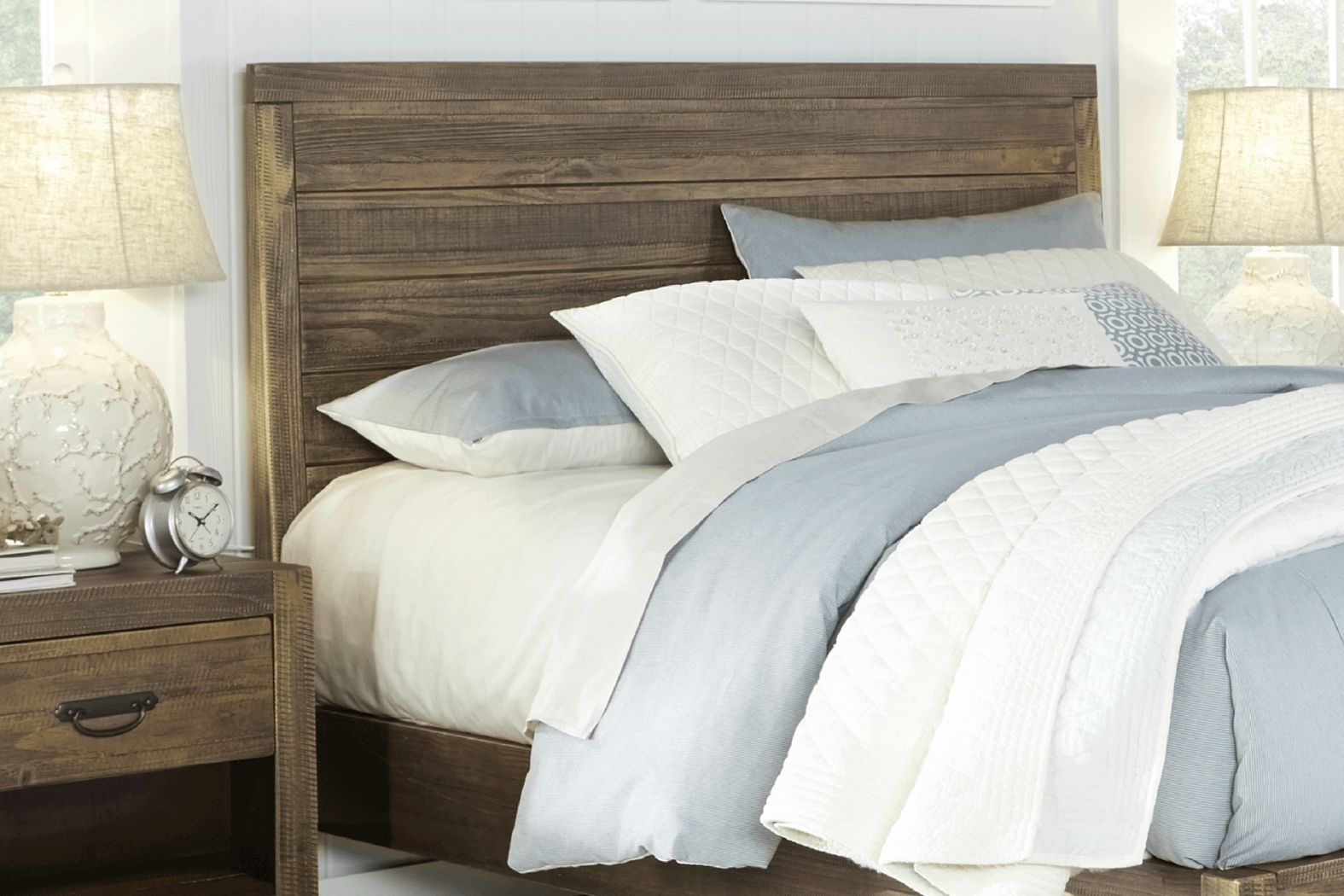 Palm Grove Brown 5 Pc King Panel Bedroom - Thumbnail - Image 5