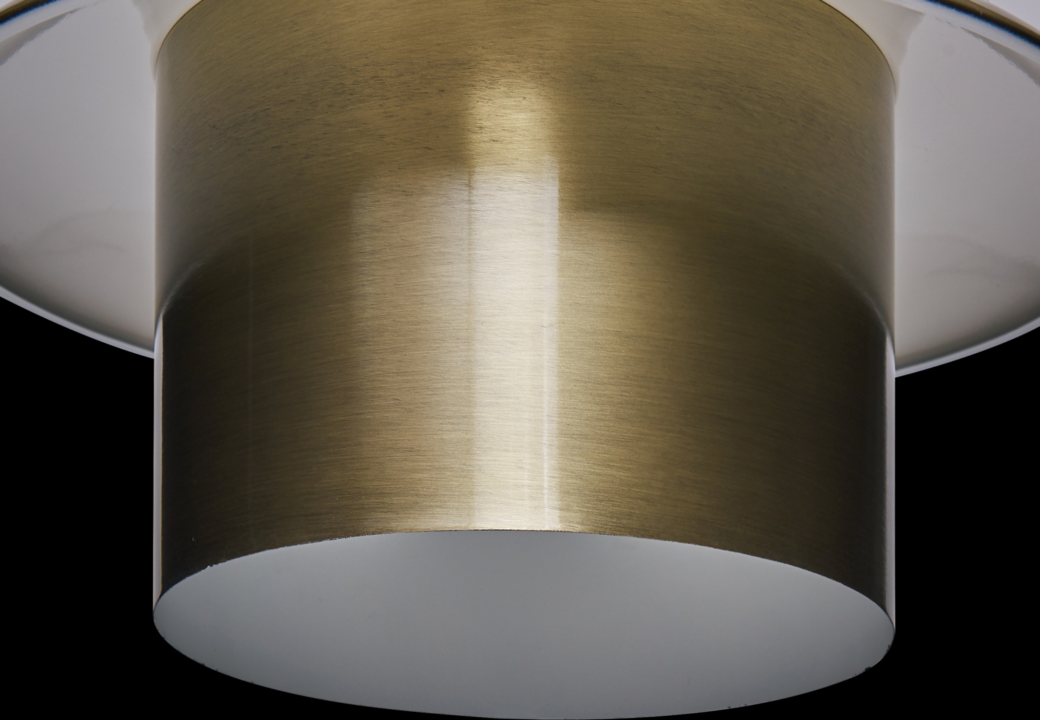 Palston Brass Chandelier - Thumbnail - Image 5