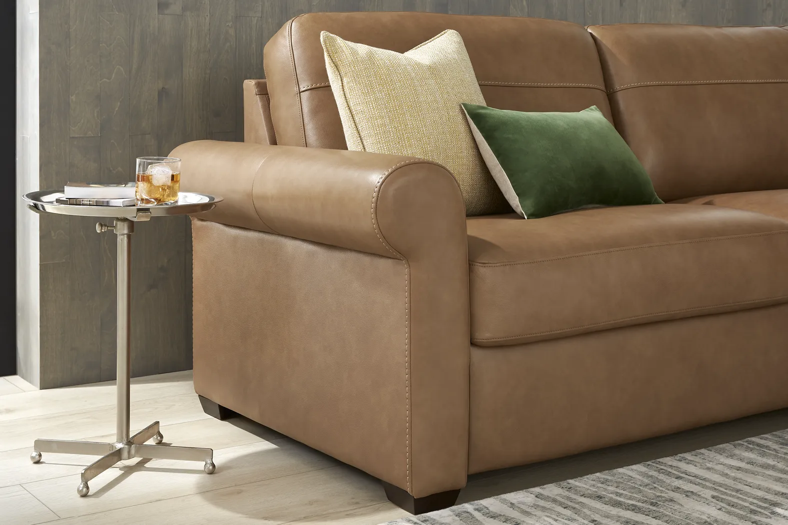 Parker Saddle Leather 2 Pc Sleeper Sectional - Thumbnail - Image 4