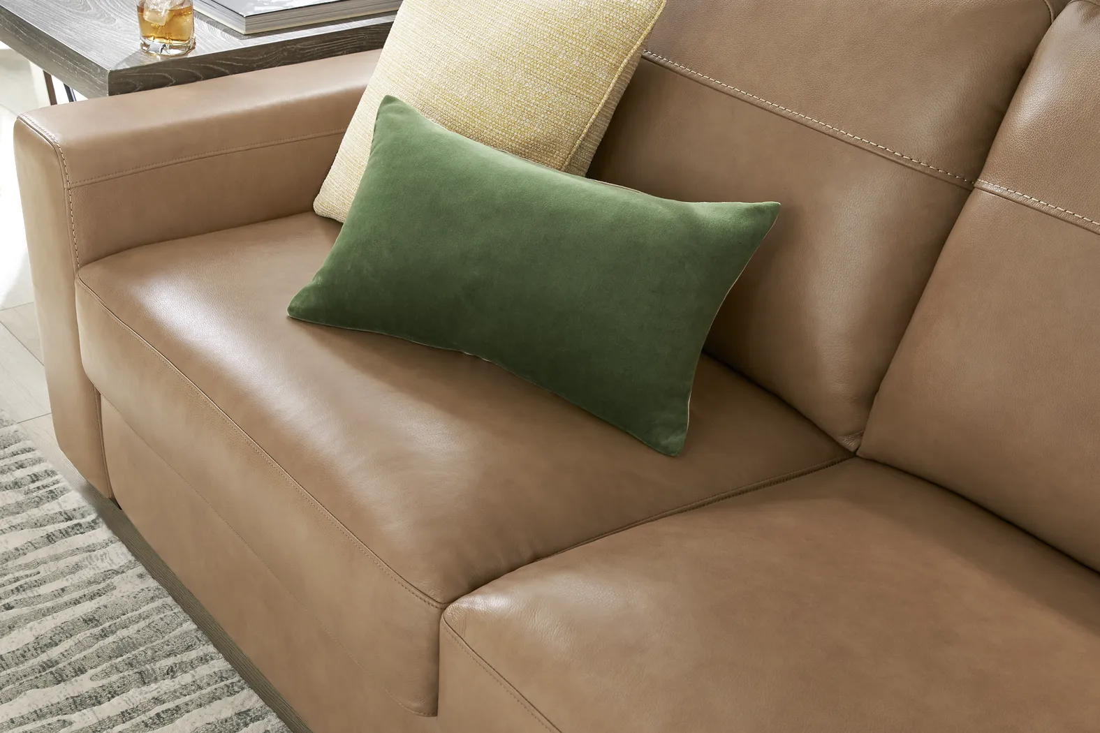 Parker Saddle Leather 4 Pc Sleeper Sectional - Thumbnail - Image 4