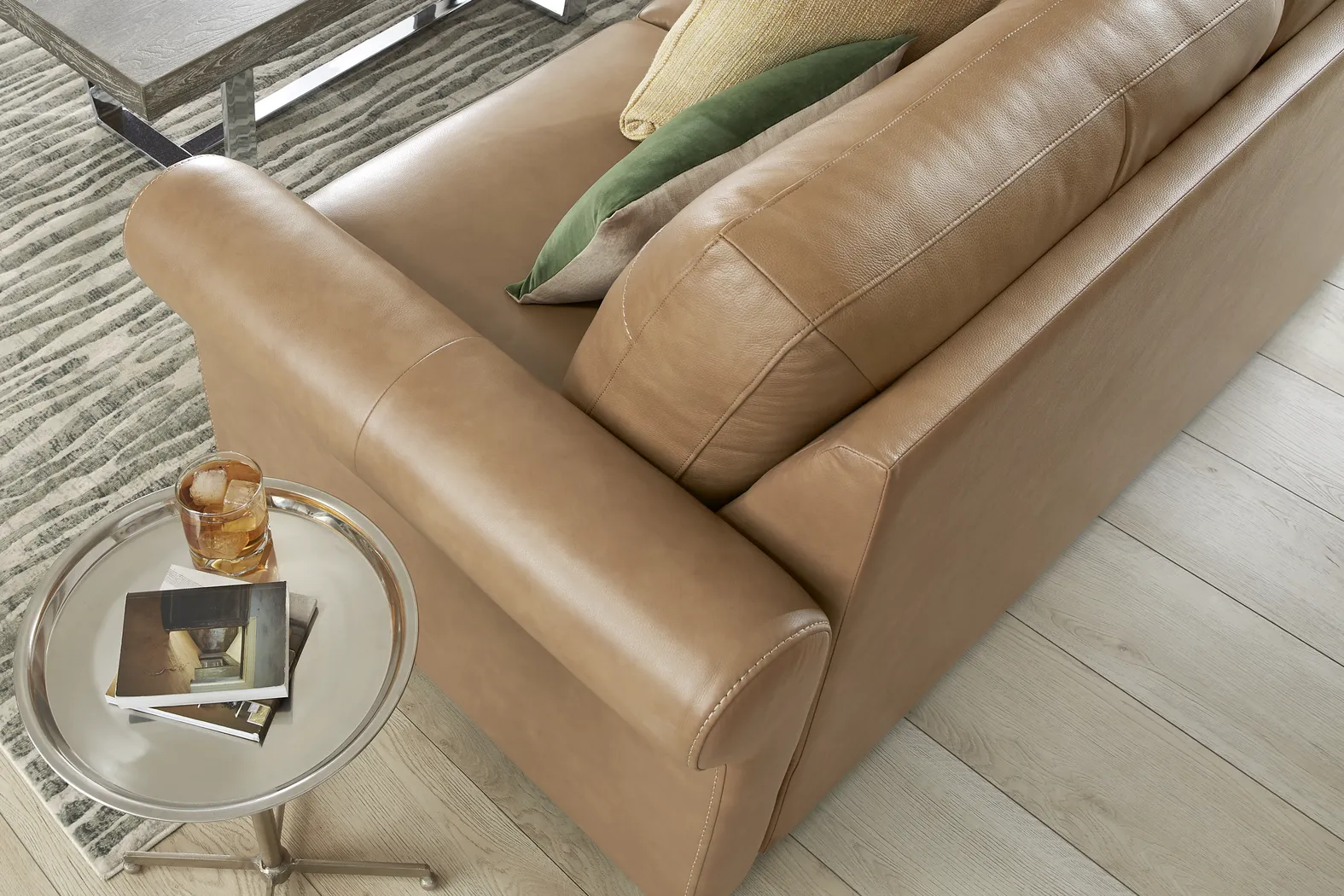 Parker Saddle Leather Apartment Sofa - Thumbnail - Image 4