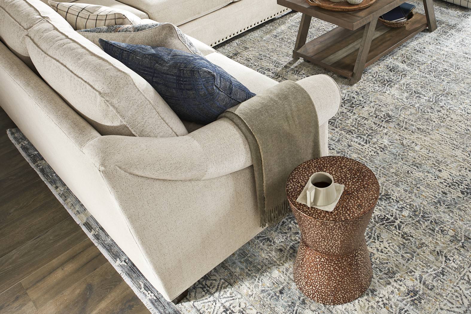 Parkview Beige 5 Pc Sectional Living Room with Sleeper - Thumbnail - Image 13