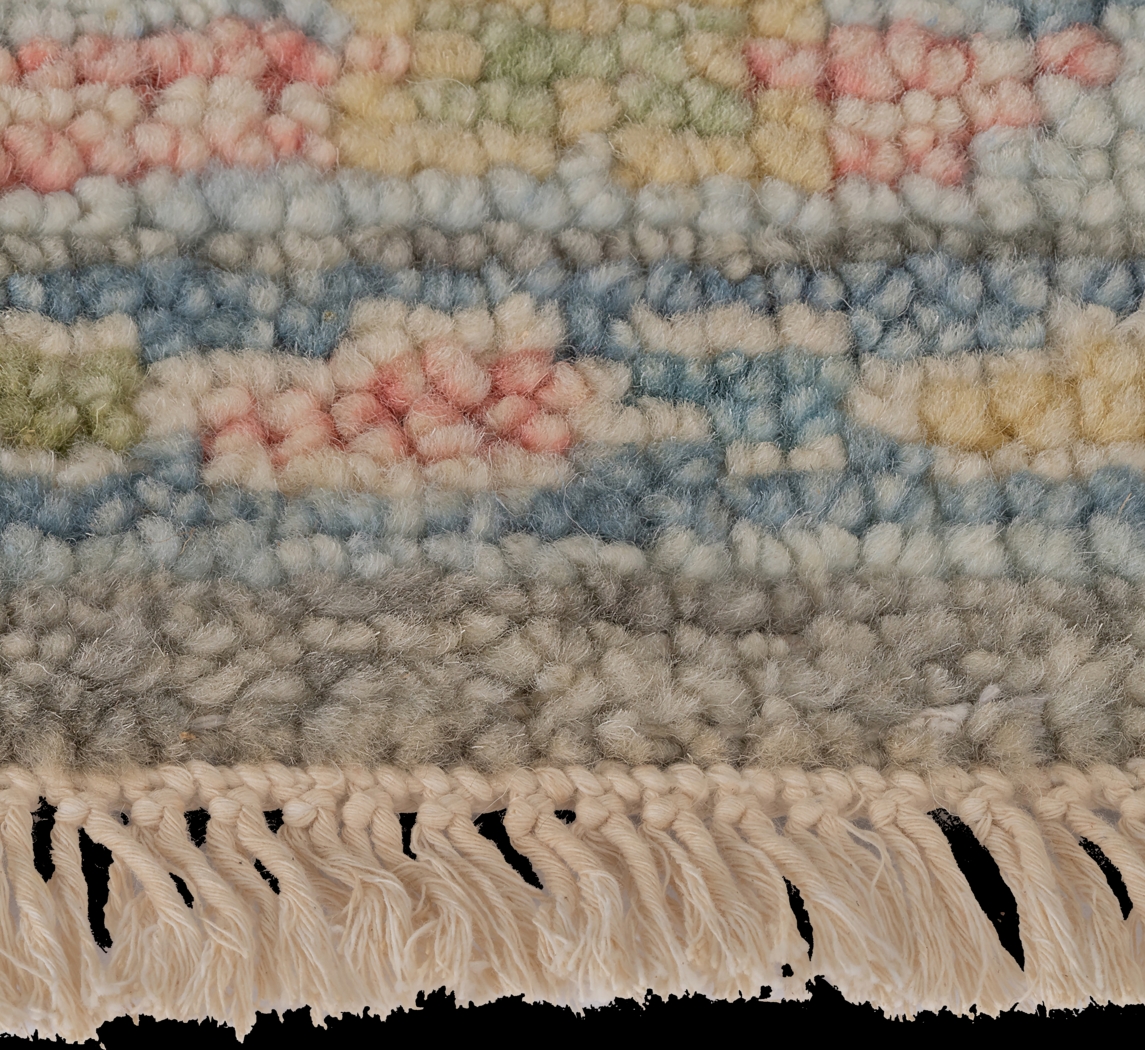Pascester Gray/Multi 3' x 5' Rug - Thumbnail - Image 5