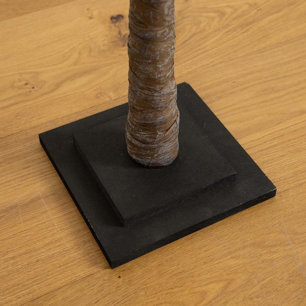 Pavlick III Green Silk Tree with Lights - Thumbnail - Image 5