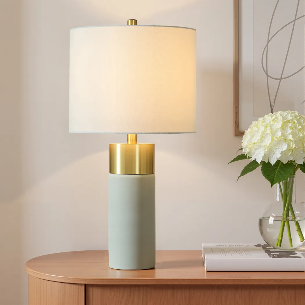 Payeton Gray Lamp - Thumbnail - Image 2