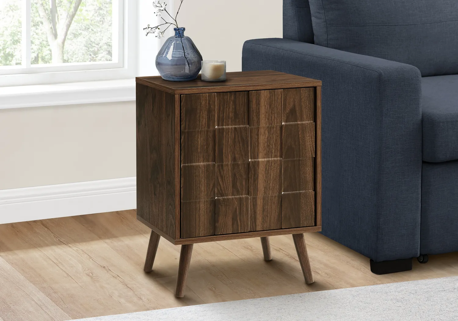 Peritsa Brown End Table - Thumbnail - Image 2