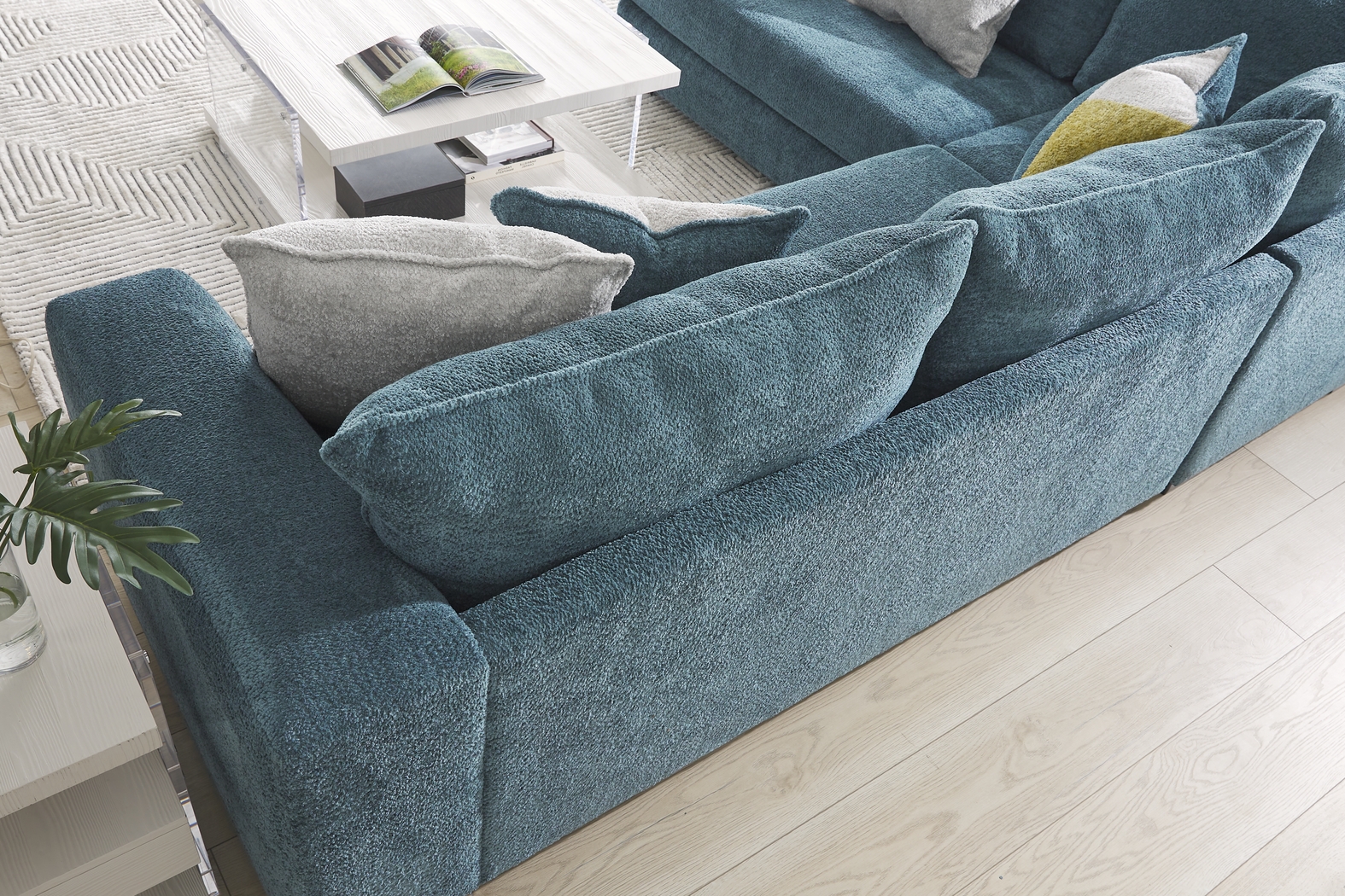 Perry Teal 2 Pc Sectional - Thumbnail - Image 3