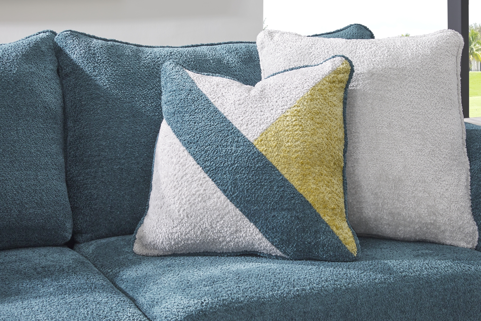 Perry Teal 5 Pc Sectional Living Room - Thumbnail - Image 5