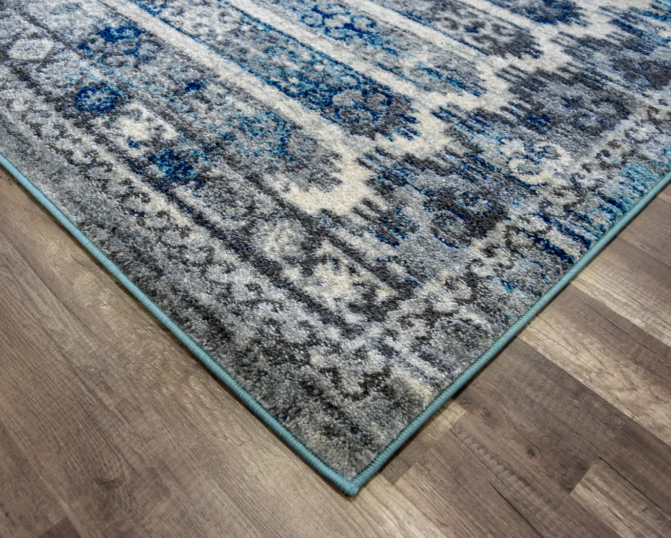 Pesal Gray 5' x 7' Rug - Thumbnail - Image 2