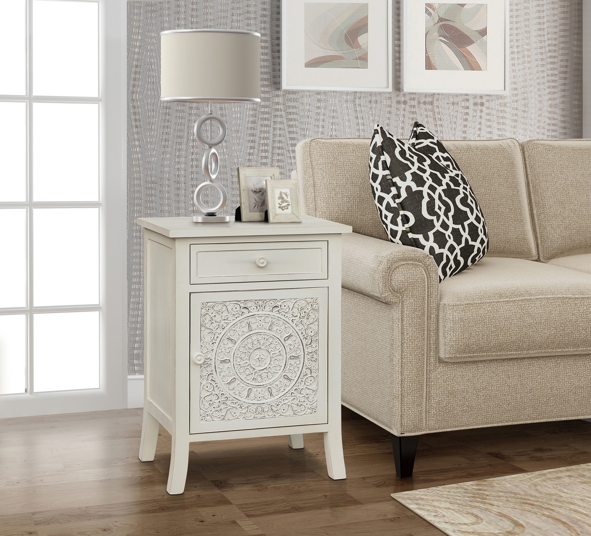 Petaire White End Table - Thumbnail - Image 2