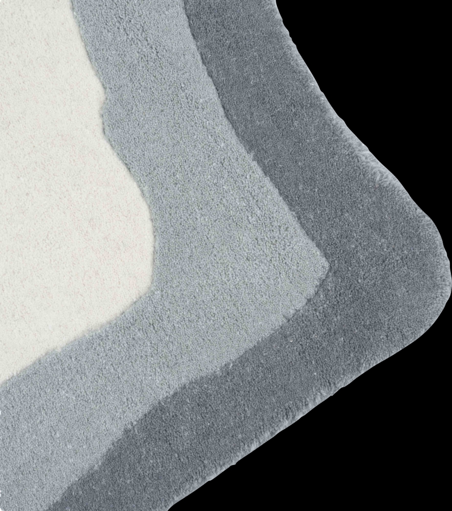 Petalshine Gray 8' x 10' Rug - Thumbnail - Image 3