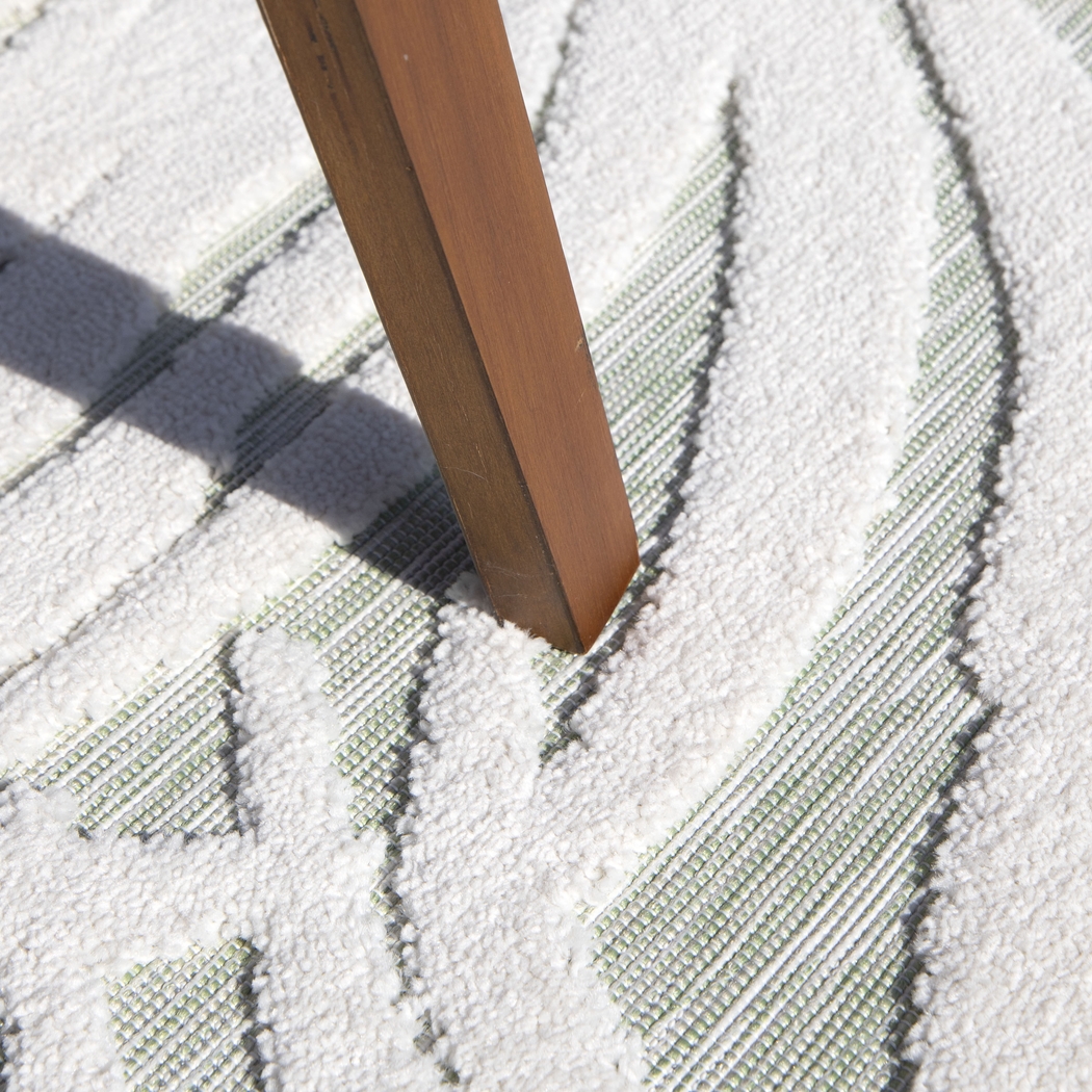 Philbrick White 5'2 x 7'6 Rug - Thumbnail - Image 2