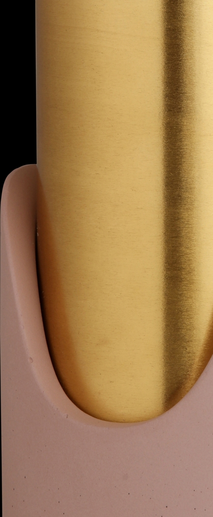 Pia Ann Pink Vase - Thumbnail - Image 4