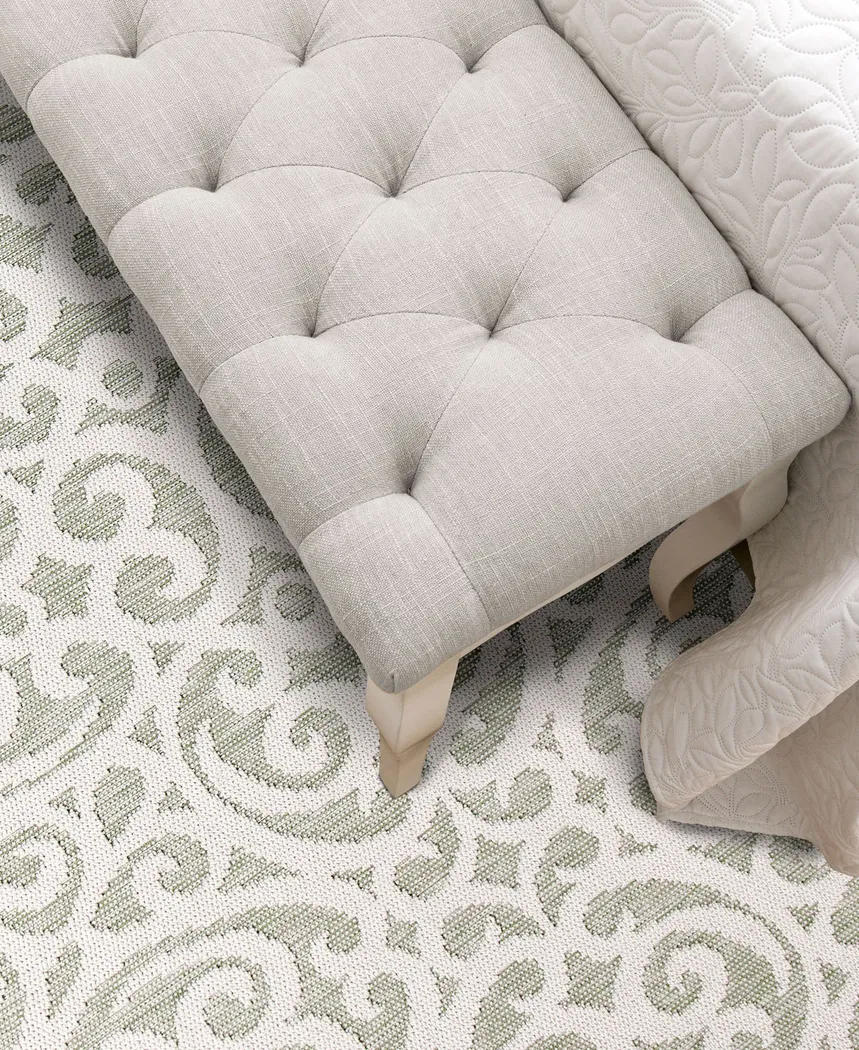 Piperton Green 5'3 x 7'6 Rug - Thumbnail - Image 3