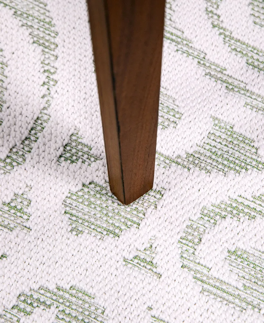 Piperton Green 5'3 x 7'6 Rug - Thumbnail - Image 4