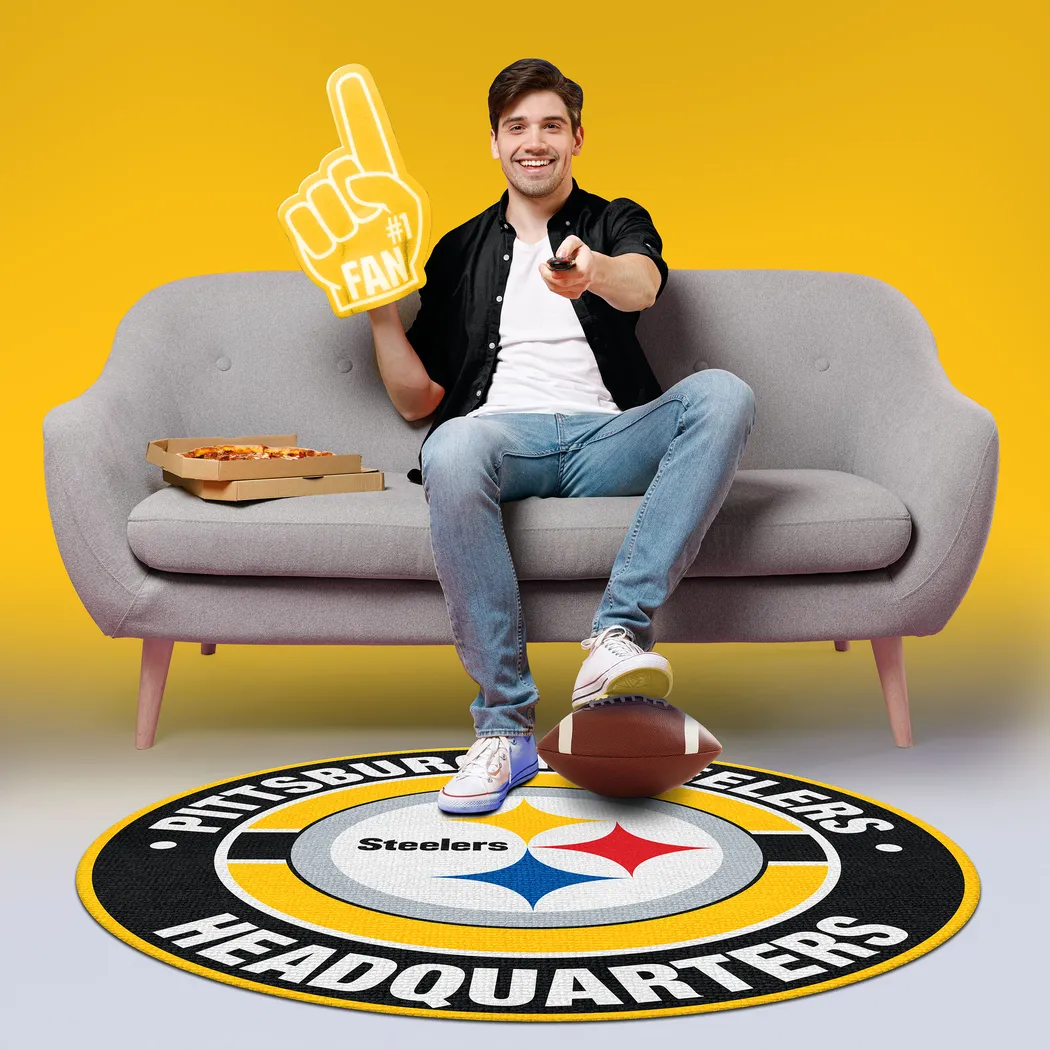 Pittsburgh Steelers Black 5' Round Headquarters Rug - Thumbnail - Image 3