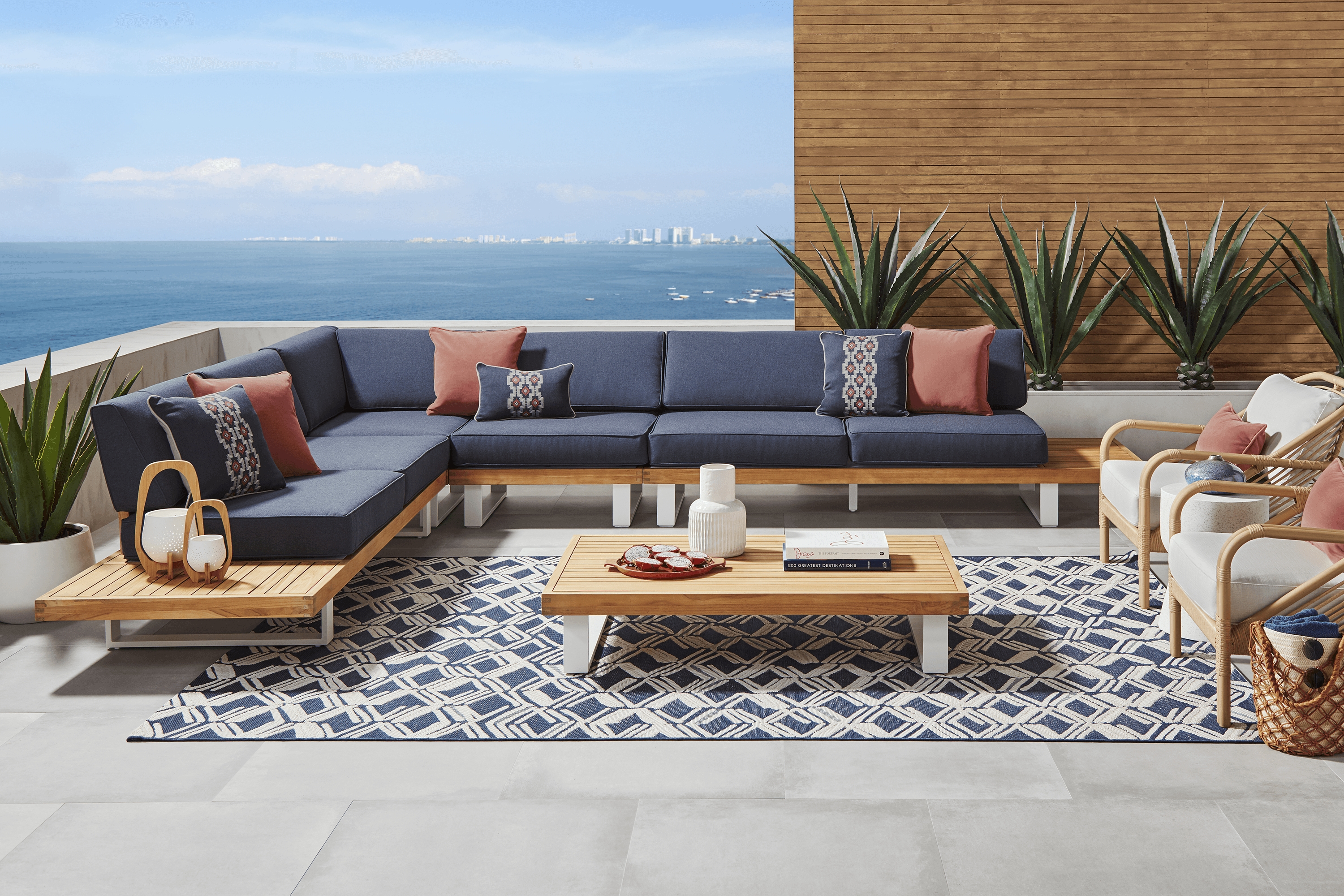 Platform Teak 4 Pc Outdoor Sectional with Indigo Cushions - Thumbnail - Image 2