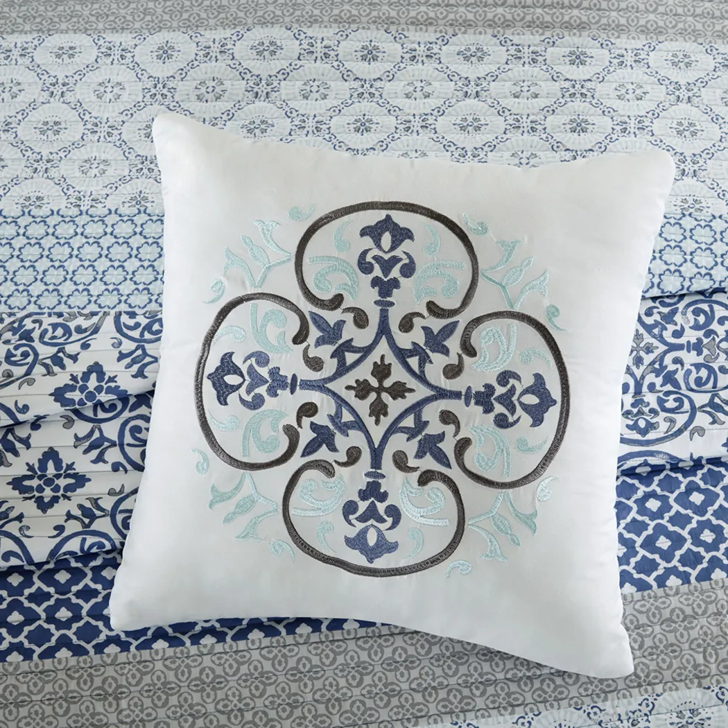 Poeyfarre Blue 8 Pc King Coverlet Set - Thumbnail - Image 4