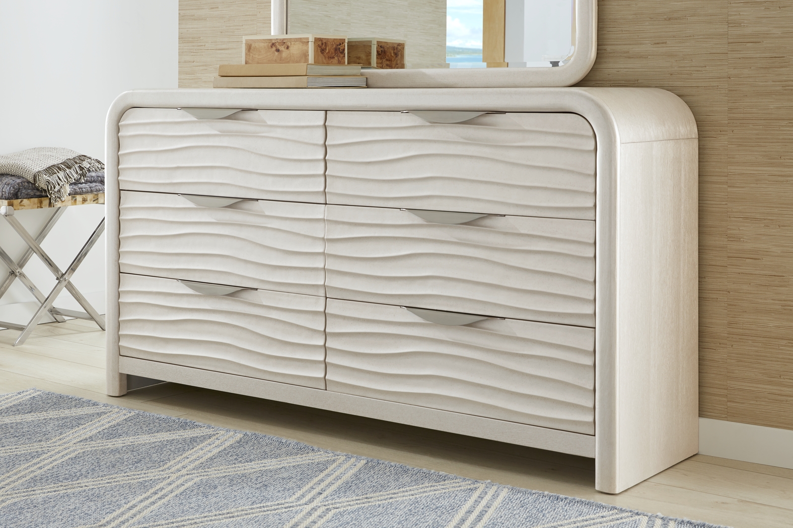 Point Loma White 5 Pc King Panel Bedroom - Thumbnail - Image 4