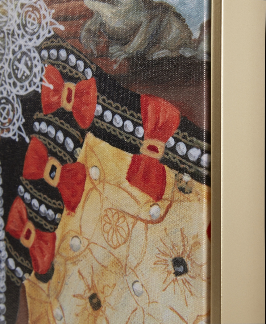 Portrait Queen Multi Wall Decor - Thumbnail - Image 6