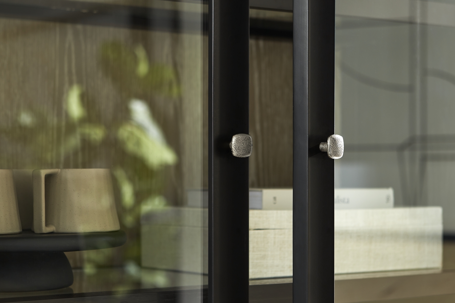 Portsmouth Black China Cabinet - Thumbnail - Image 4