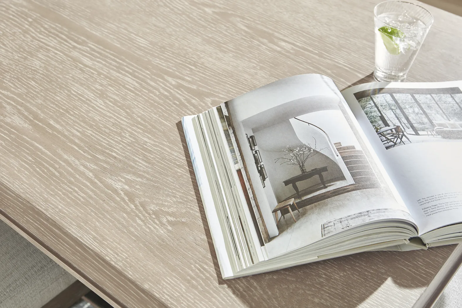 Portsmouth Natural 5 Pc Counter Height Dining Room with Black Stools - Thumbnail - Image 3