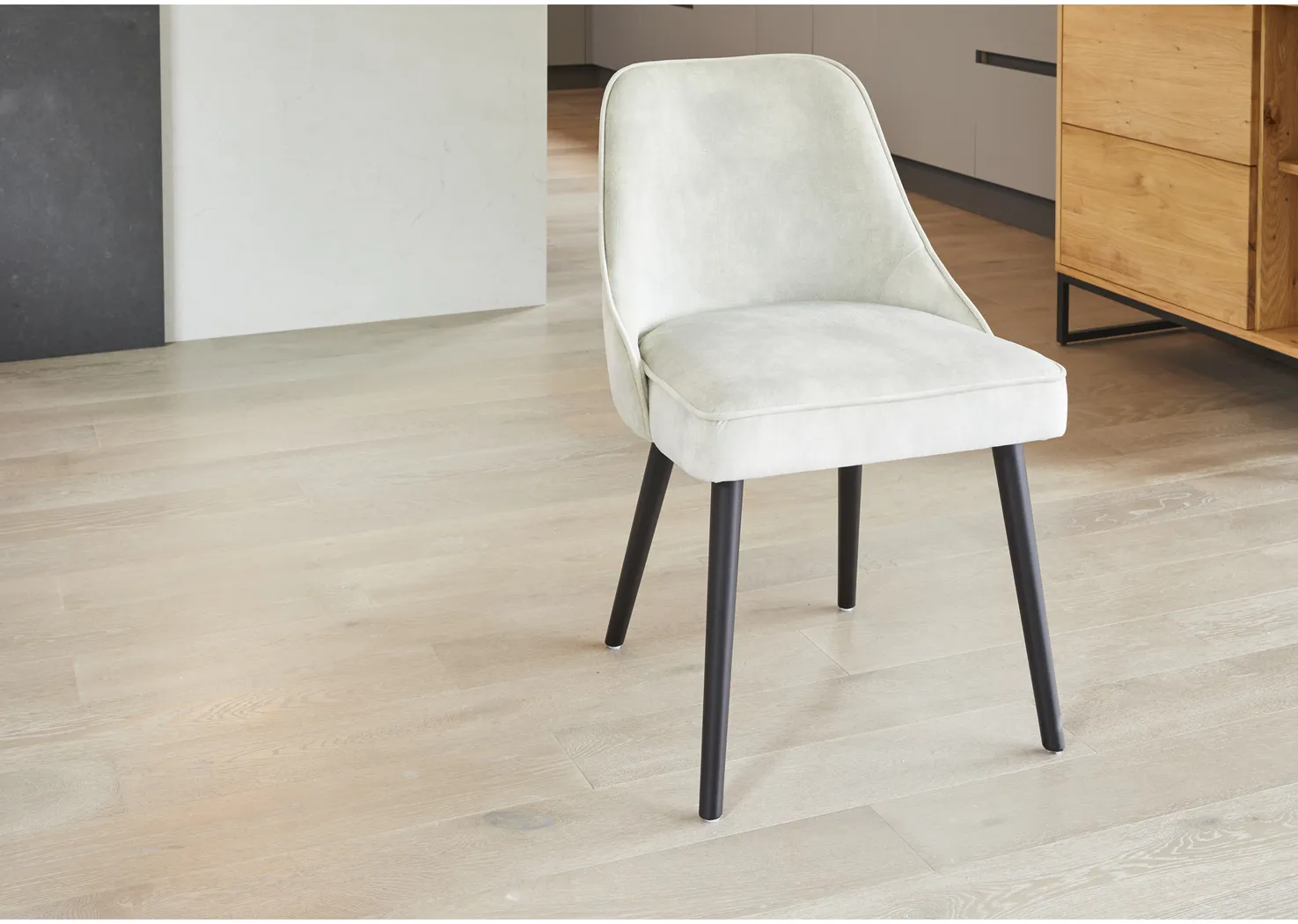 Predio White Side Chair - Thumbnail - Image 6