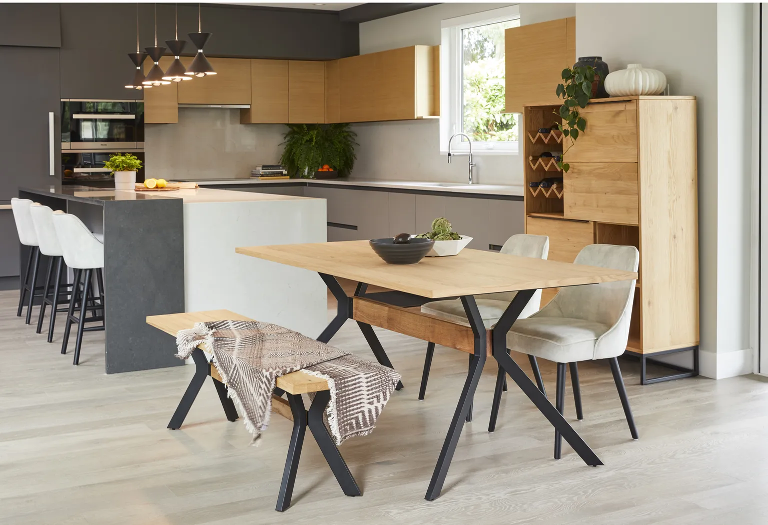 Predio White Side Chair - Thumbnail - Image 9