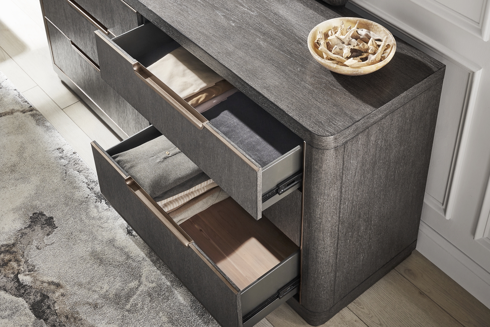 Preston Heights Gray Dresser - Thumbnail - Image 4