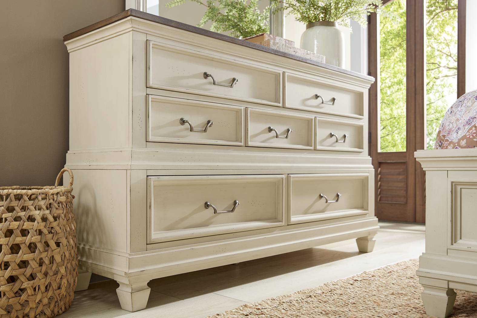 Provence White 7 Pc Queen Panel Bedroom - Thumbnail - Image 7