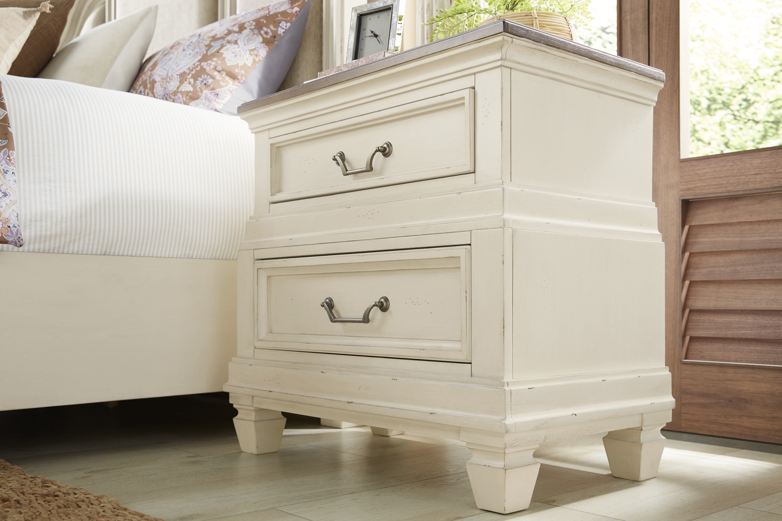 Provence White Nightstand - Thumbnail - Image 3