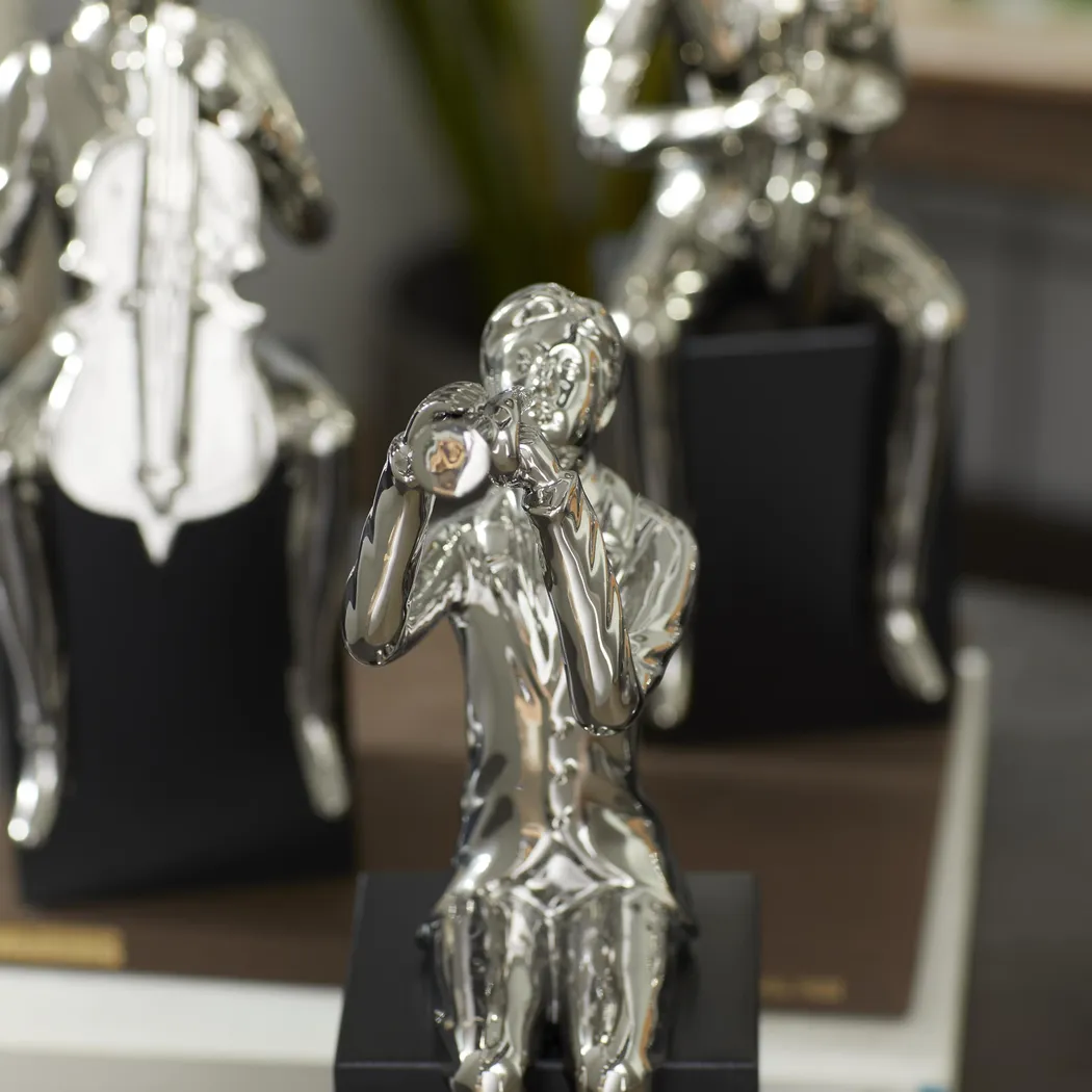 Quart Silver Sculpture, Set of 4 - Thumbnail - Image 4