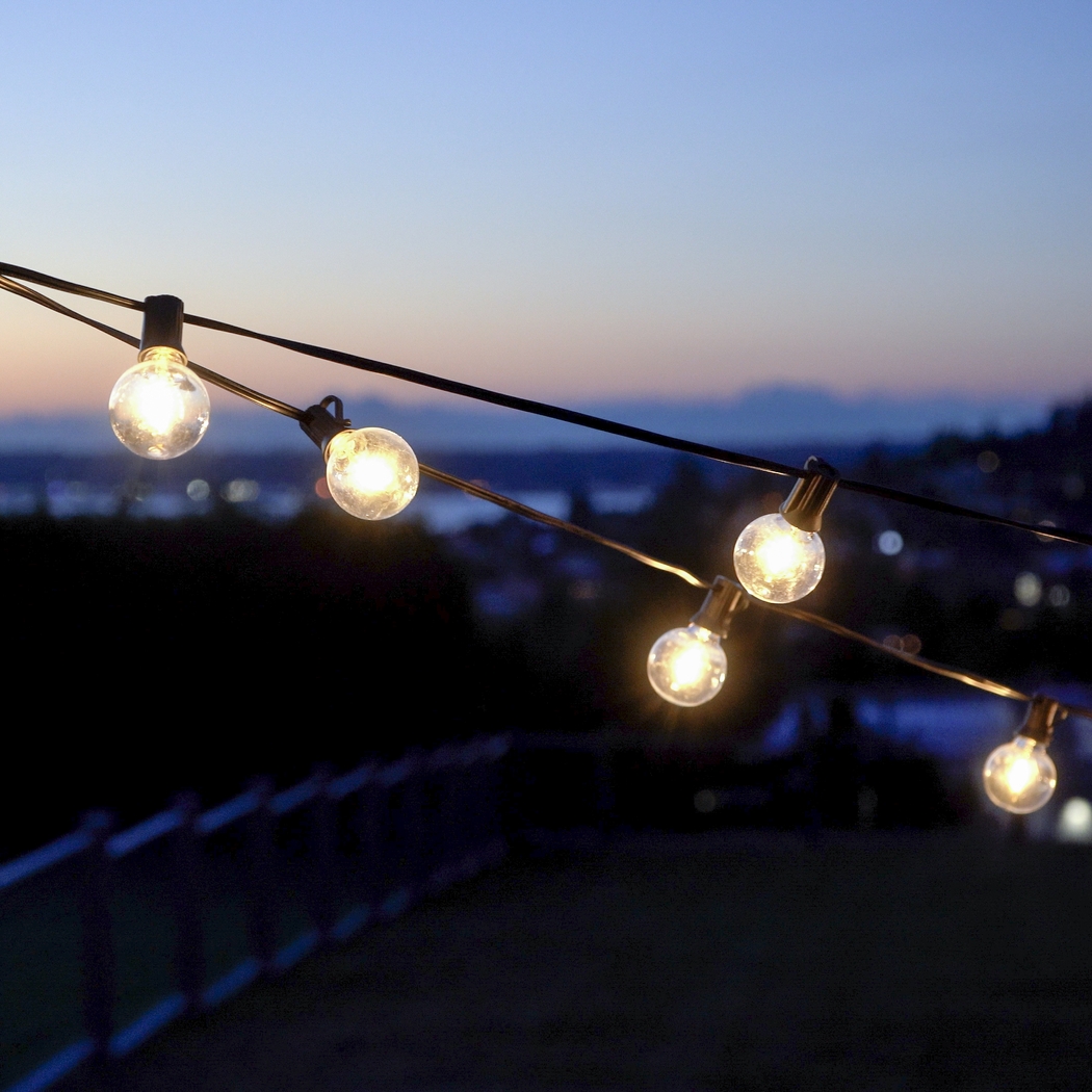 Quis Loop Outdoor Black String Lights - Thumbnail - Image 3