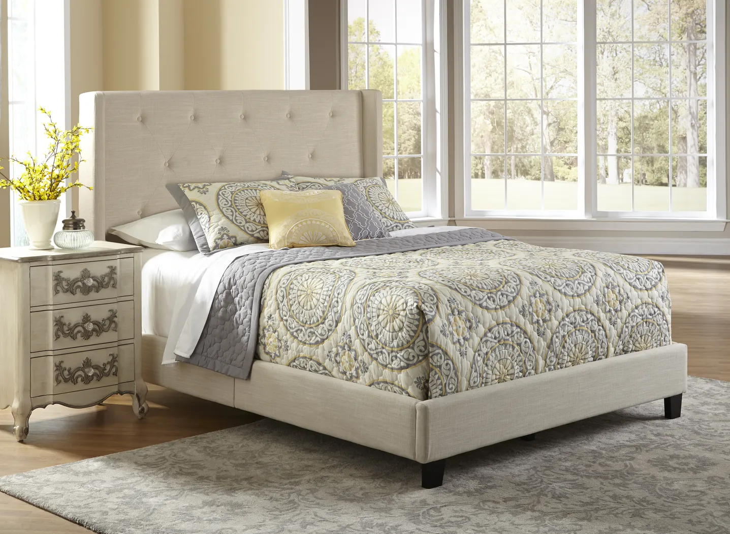 Raenne Cream Queen Upholstered Bed - Thumbnail - Image 3