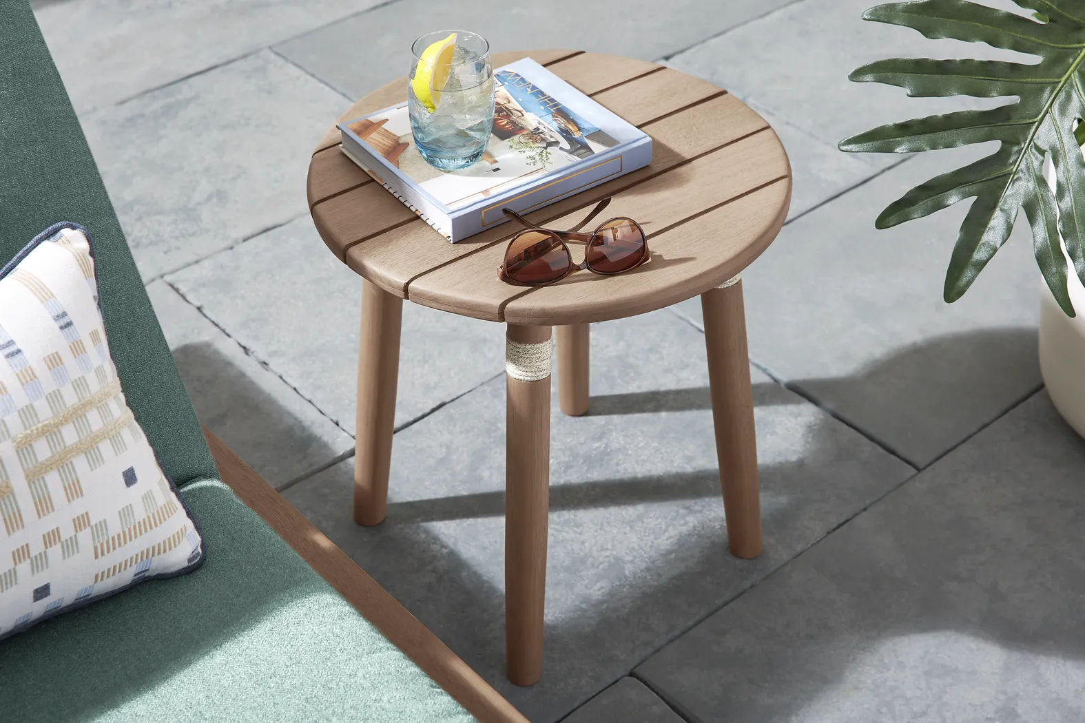 Raphina Gray 3 Pc Outdoor Chat Set with Jungle Cushions - Thumbnail - Image 8