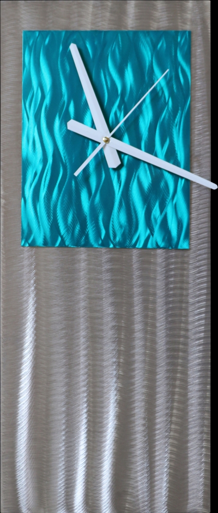 Raynell Teal Clock - Thumbnail - Image 2