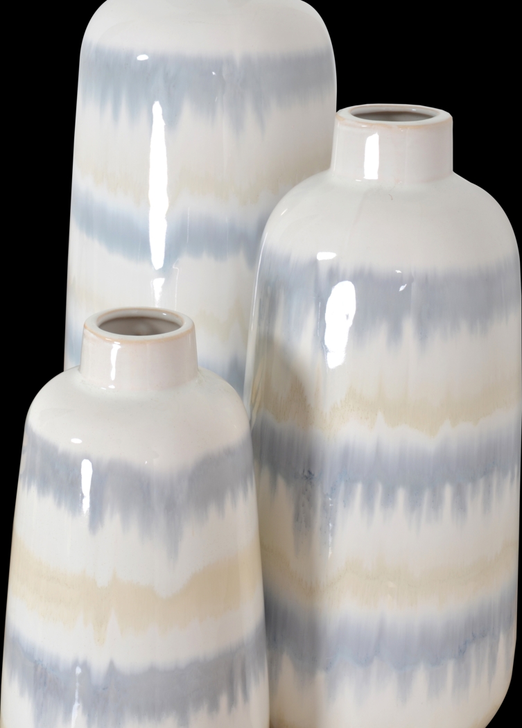 Reaka Gray Vase, Set of 3 - Thumbnail - Image 4