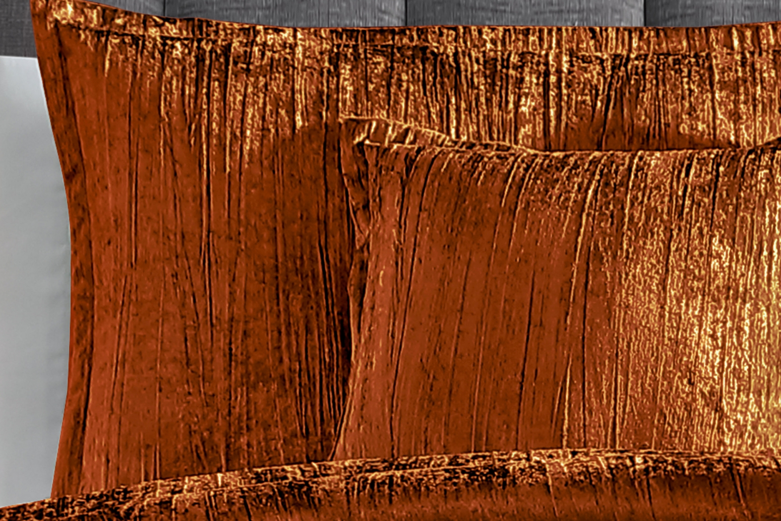 Recine Bronze 7 Pc Queen Comforter Set - Thumbnail - Image 3